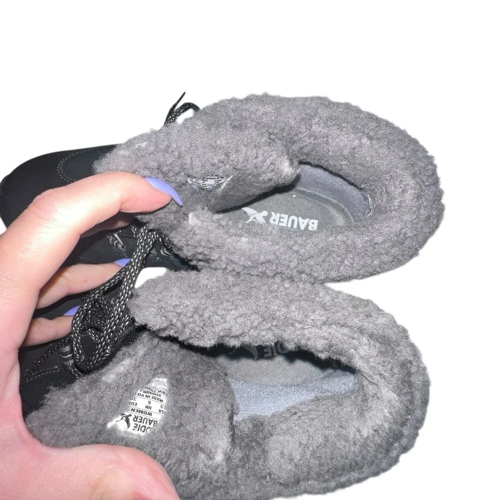 EDDIE BAUER Rainier Waterproof Mid Boots Women's Size 8.5 Vibram Soul Hiking‎